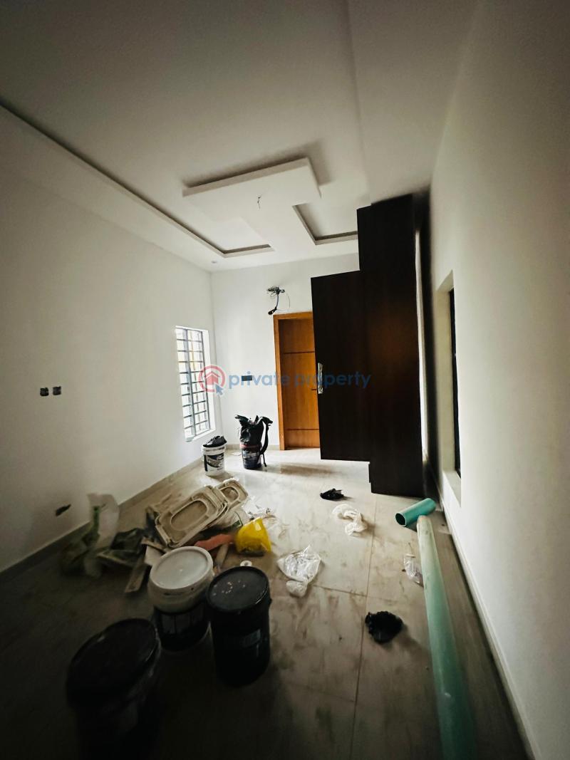 Exquisitely built 4 bedroom fully detached duplex with bq - 11 4 bedroom Detached Duplex For Sale Omole Phase 1 Ojodu Lagos - 11