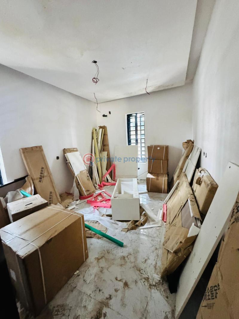 4 bedroom Detached Duplex For Sale Opebi Ikeja Lagos - 7