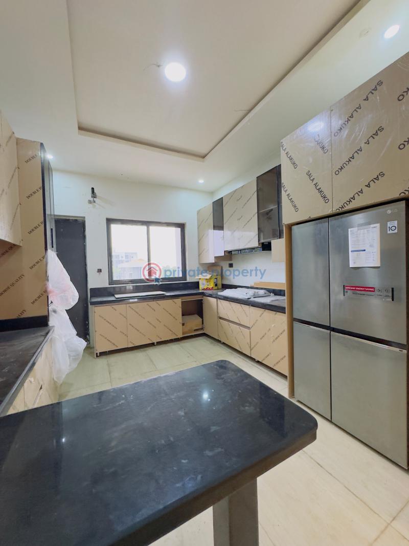 4 bedroom Penthouse For Sale Exquisitely Built 4 Bedroom Penthouse With Bq Shonibare Estate Maryland Lagos - 0