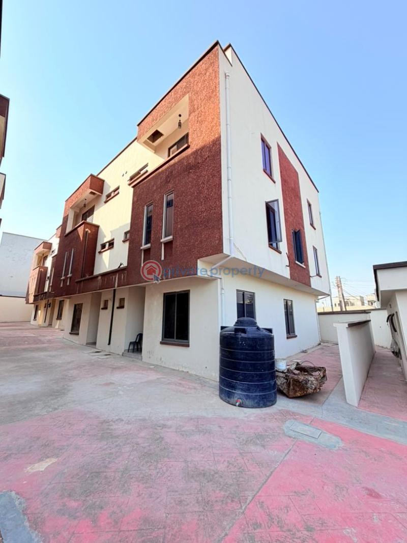 4 bedroom Semi detached Duplex For Sale Opebi Ikeja Lagos - 3