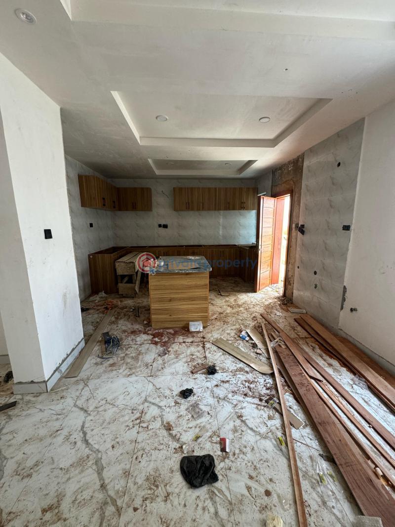 4 bedroom Semi detached Duplex For Sale Omole Phase 1 Ojodu Lagos - 3