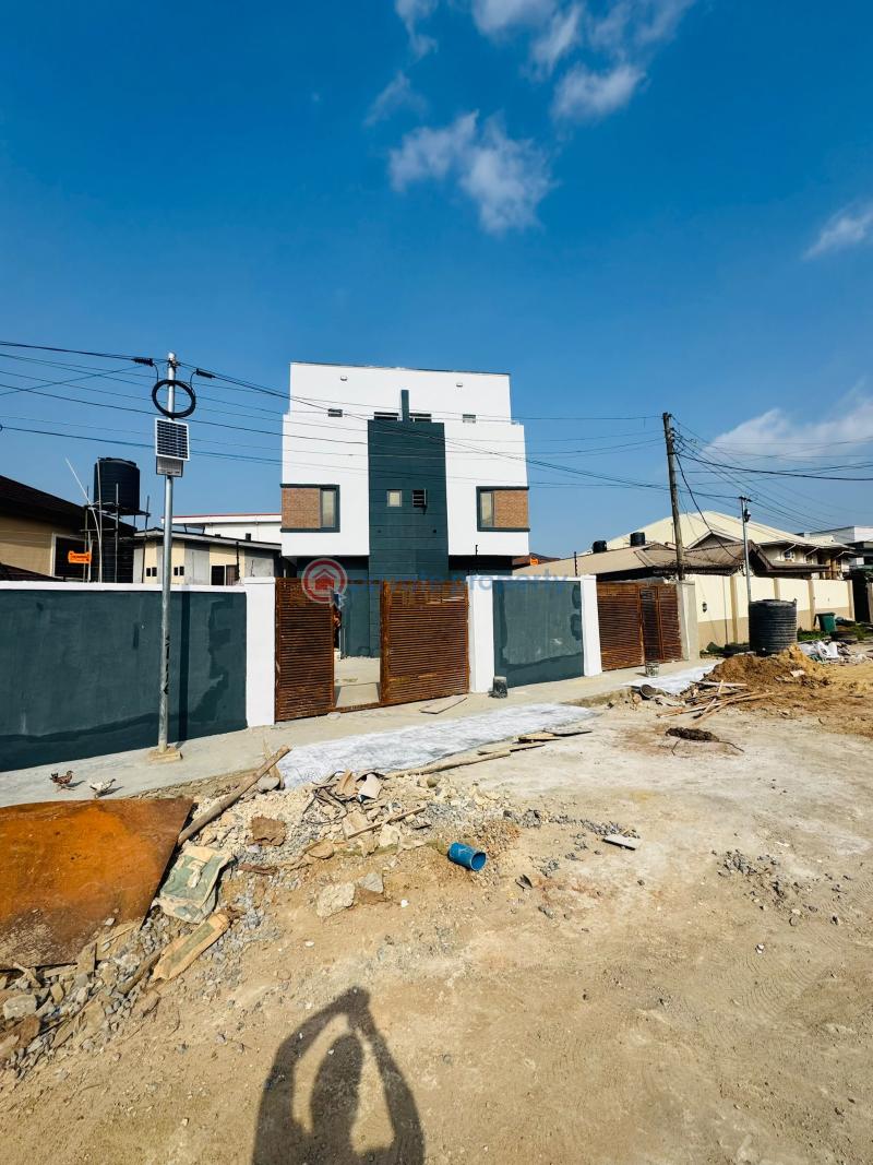 4 bedroom Semi detached Duplex For Sale Magodo Gra Phase 1 Magodo Kosofe/Ikosi Lagos - 4
