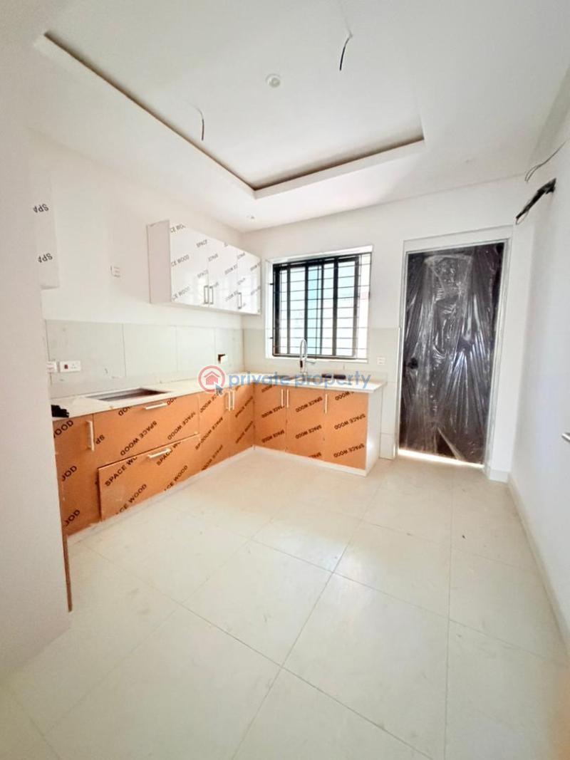 4 bedroom Semi detached Duplex For Sale Opebi Ikeja Lagos - 12
