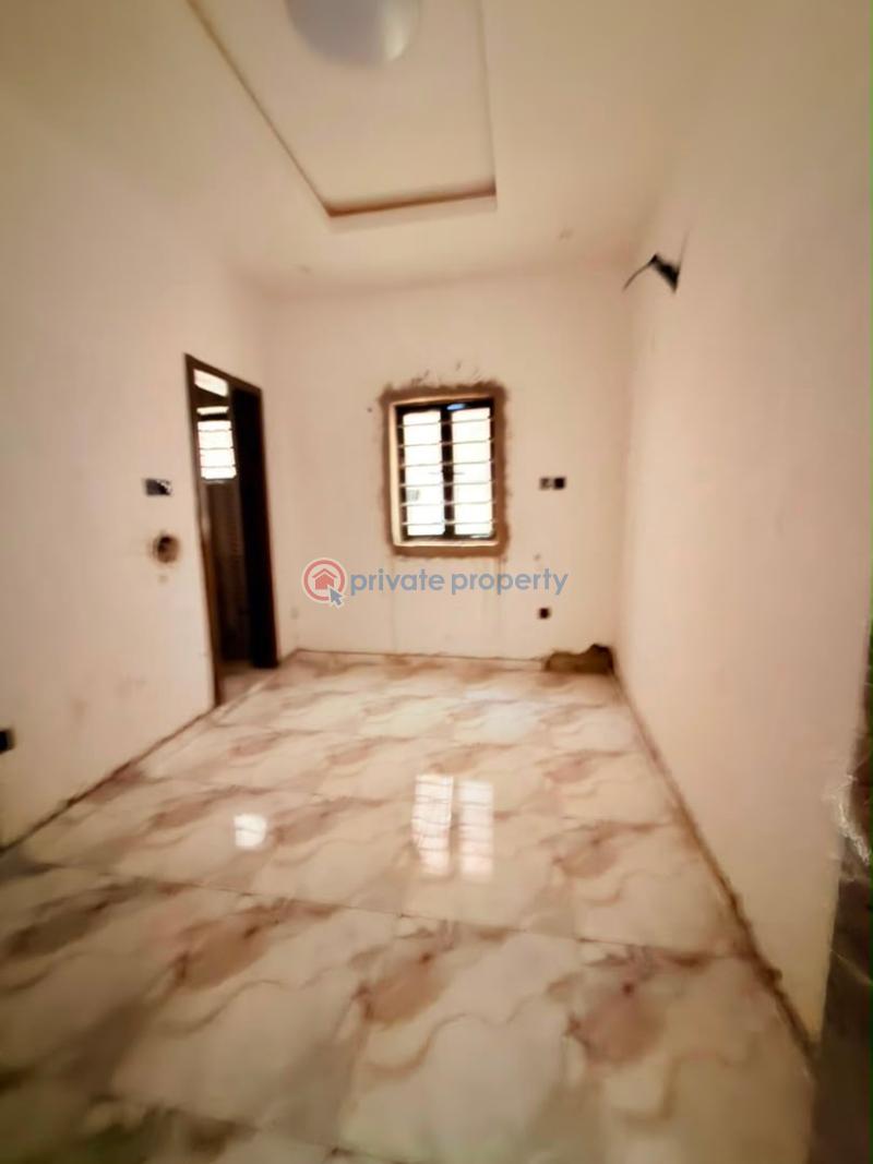 4 bedroom Semi detached Duplex For Sale Magodo Kosofe/Ikosi Lagos - 1
