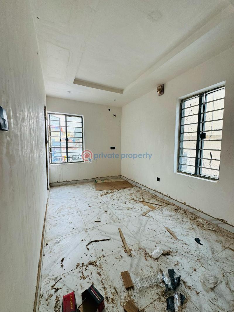 4 bedroom Semi detached Duplex For Sale Omole Phase 1 Ojodu Lagos - 8