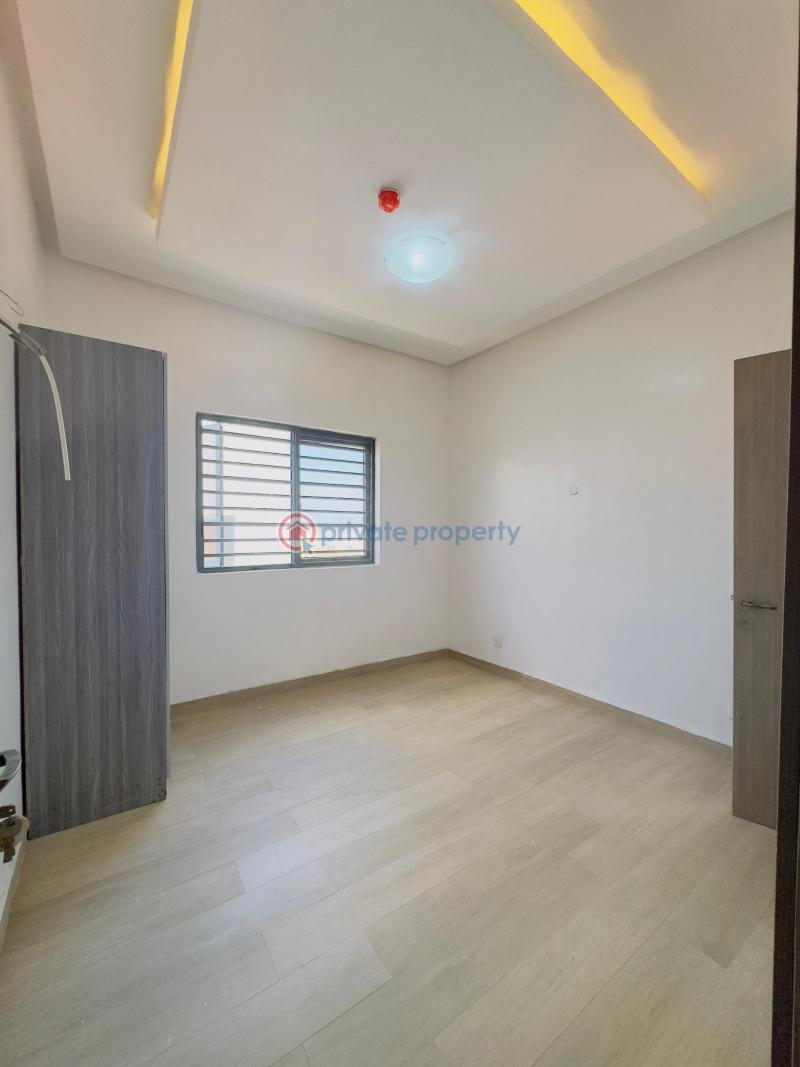 4 bedroom Semi detached Duplex For Sale Maryland Lagos - 4