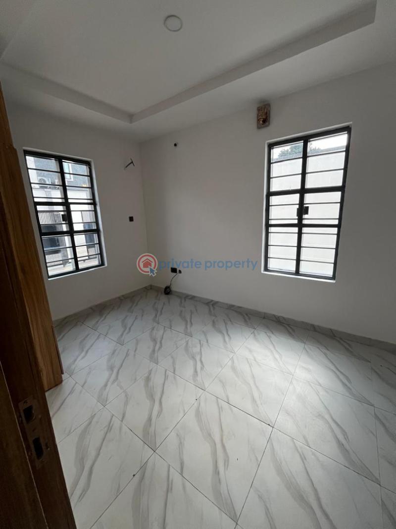 4 bedroom Semi detached Duplex For Sale Omole Phase 1 Ojodu Lagos - 6