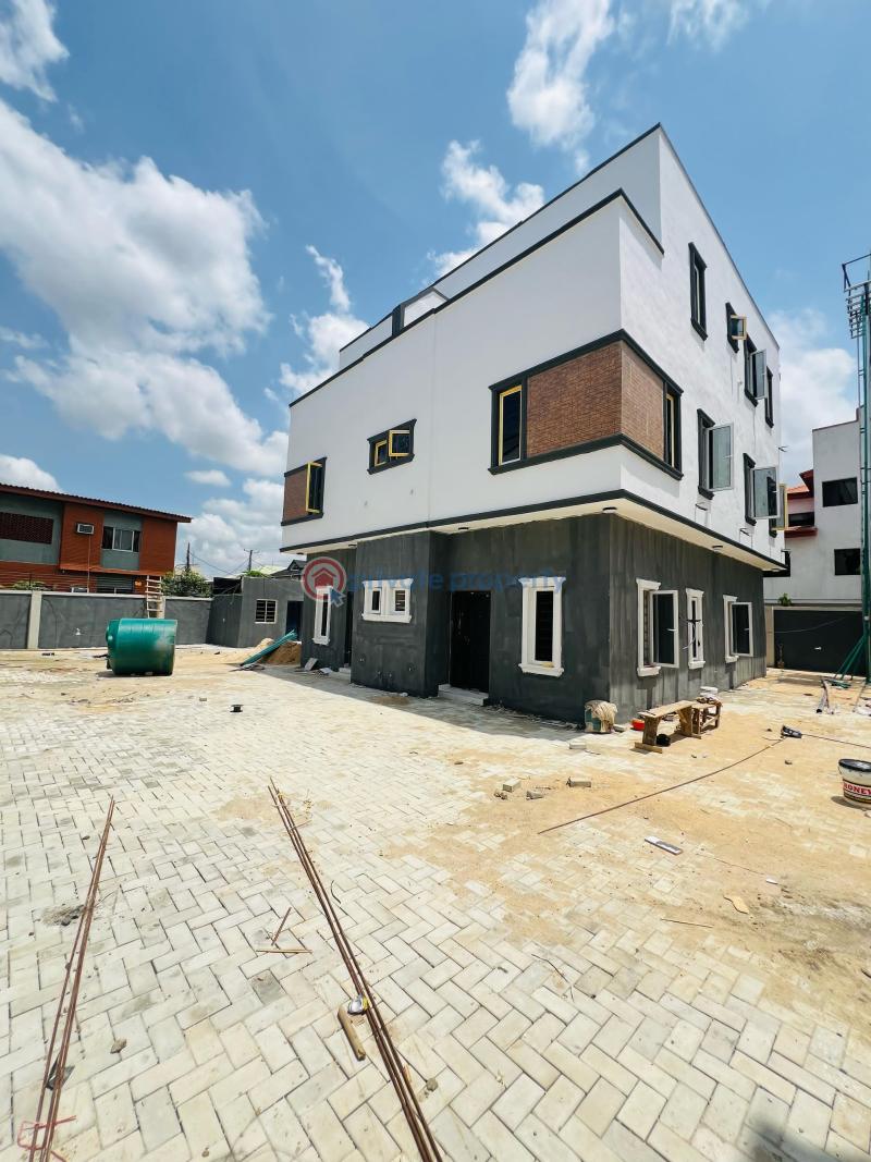 4 bedroom Semi detached Duplex For Sale Anthony Maryland Anthony Village Maryland Lagos - 2