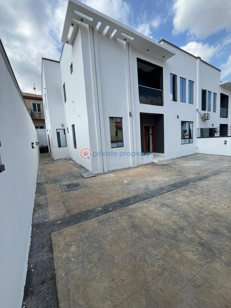 4 bedroom Semi detached Duplex For Sale Omole Phase 1 Ojodu Lagos - 1