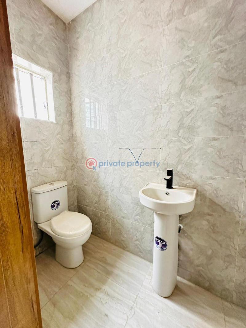 4 bedroom Semi detached Duplex For Sale Magodo GRA Phase 2 Kosofe/Ikosi Lagos - 11