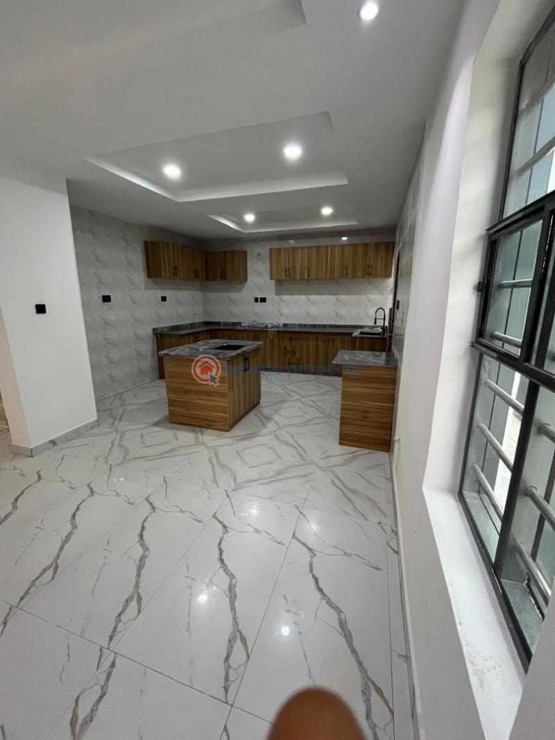 4 bedroom Semi detached Duplex For Sale Omole Phase 1 Ojodu Lagos - 5