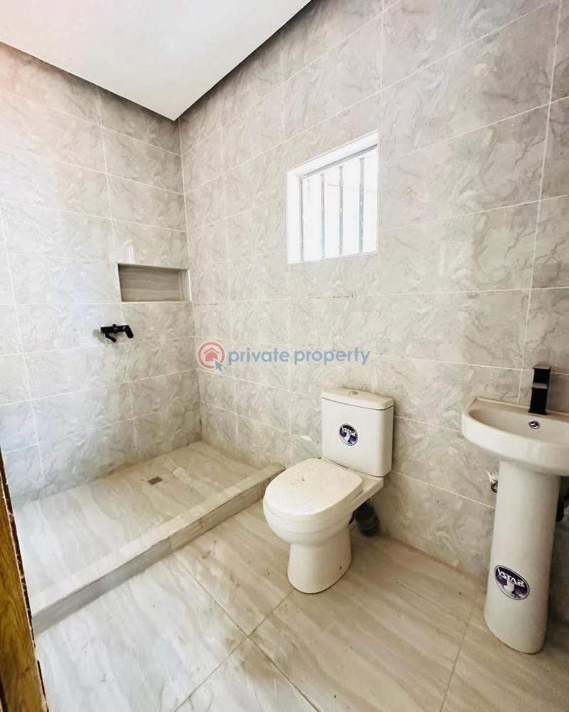 4 bedroom Semi detached Duplex For Sale Magodo GRA Phase 2 Kosofe/Ikosi Lagos - 4