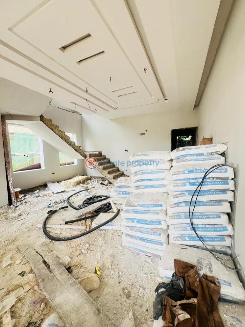 4 bedroom Terraced Duplex For Sale Omole Phase 2 Ojodu Lagos - 4