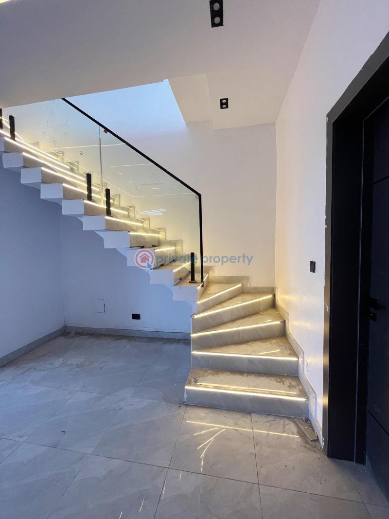 4 bedroom Terrace For Sale Ikota Lekki Lagos - 3