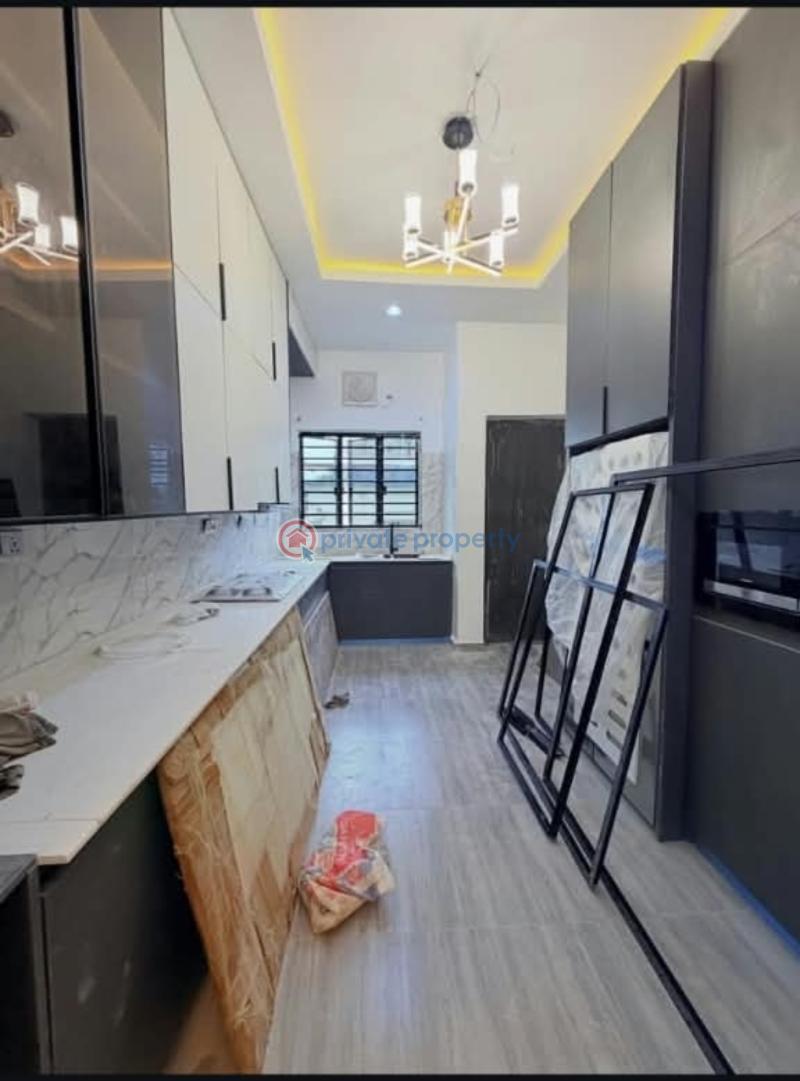 4 bedroom Terraced Duplex For Sale Surulere Lagos - 6