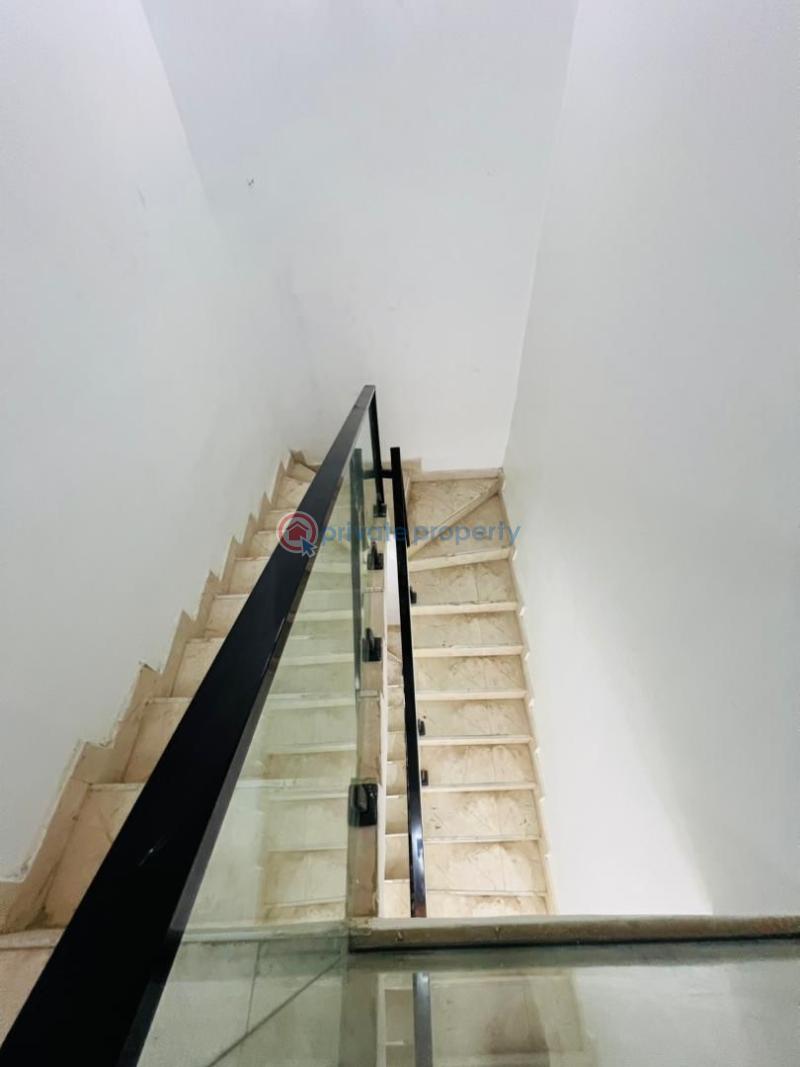 4 bedroom Terraced Duplex For Sale Surulere Lagos - 5