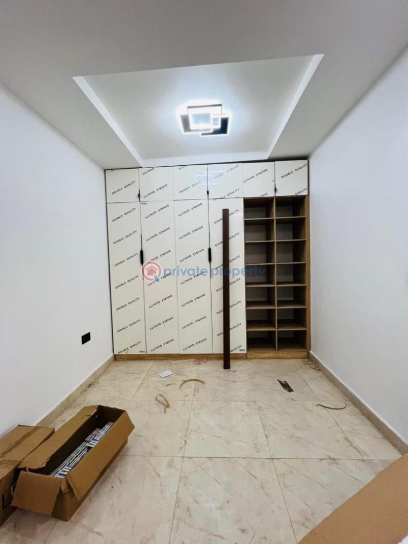 4 bedroom Terraced Duplex For Sale Surulere Lagos - 7