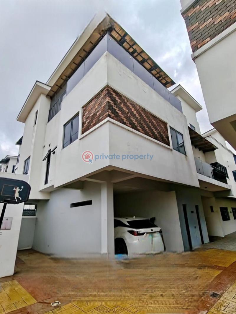 4 bedroom Terraced Duplex For Sale Maryland Lagos - 0