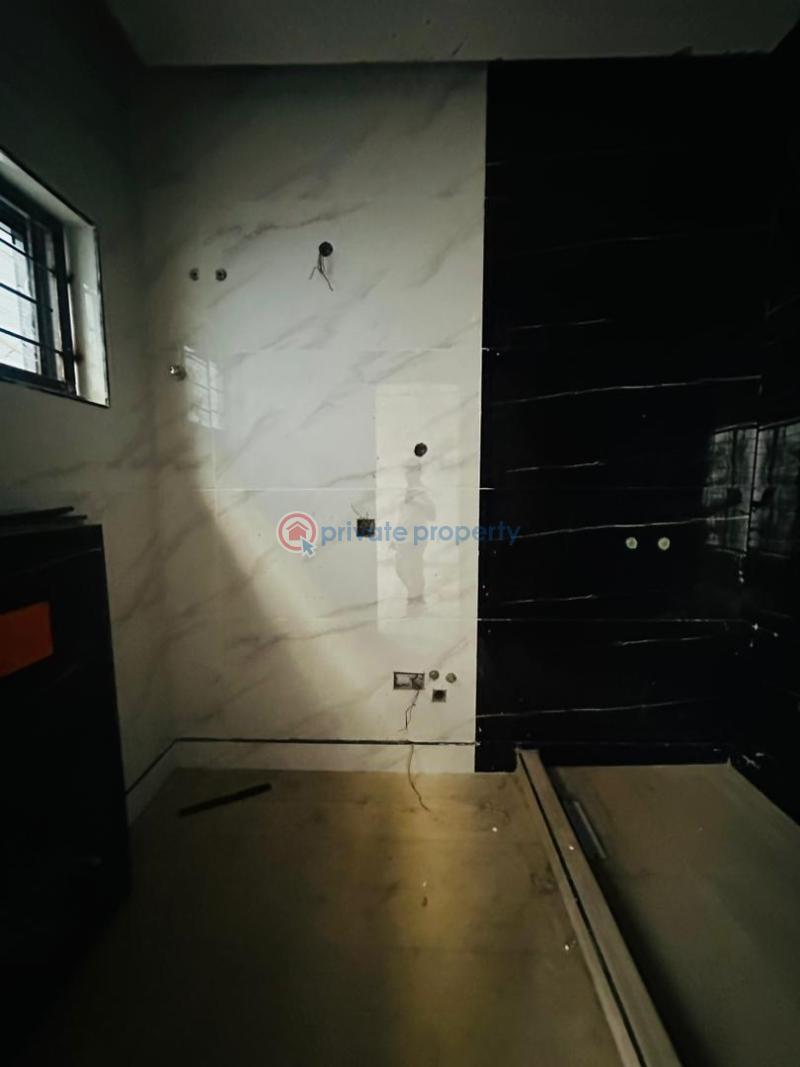 4 bedroom Terraced Duplex For Sale Omole Phase 2 Ojodu Lagos - 8
