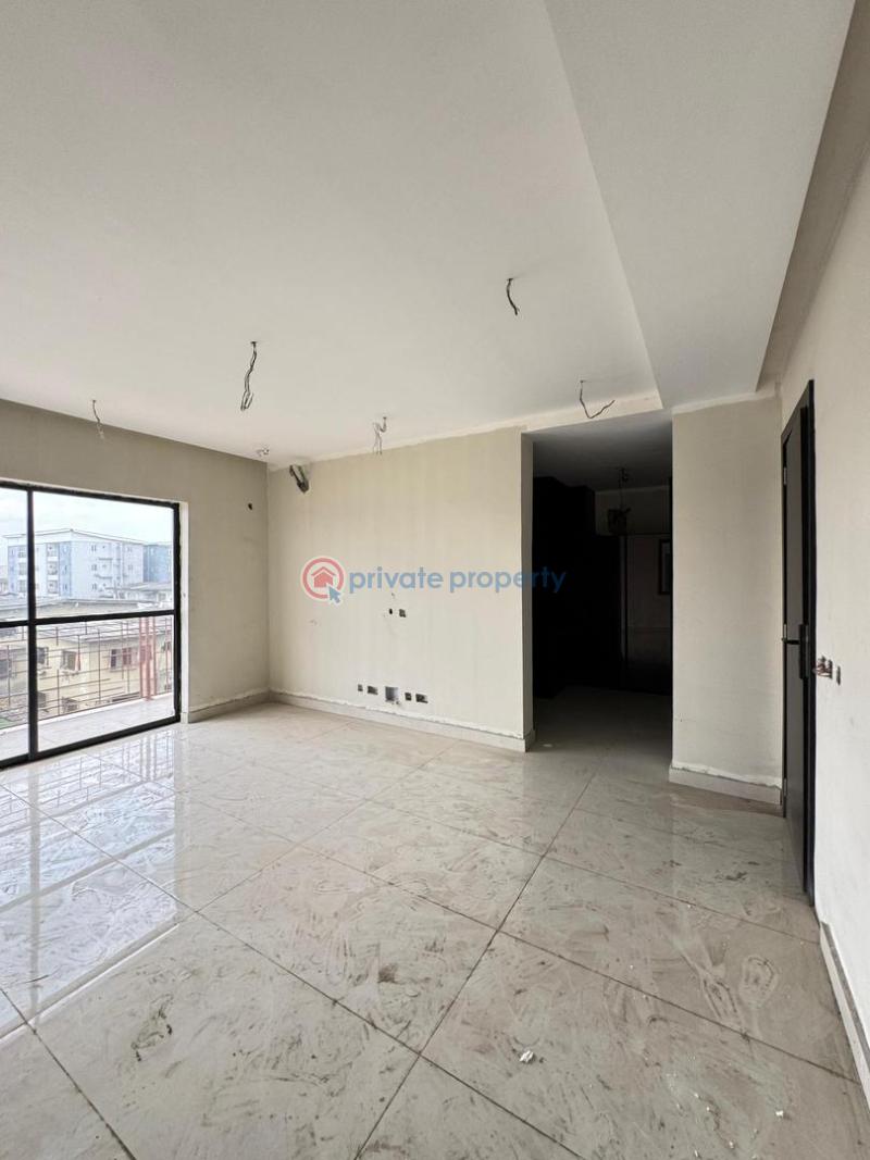 4 bedroom Terraced Duplex For Sale Obanikoro Shomolu Lagos - 12