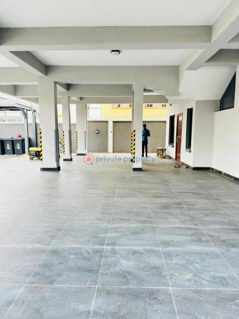 4 bedroom Terraced Duplex For Sale Obanikoro Shomolu Lagos - 12