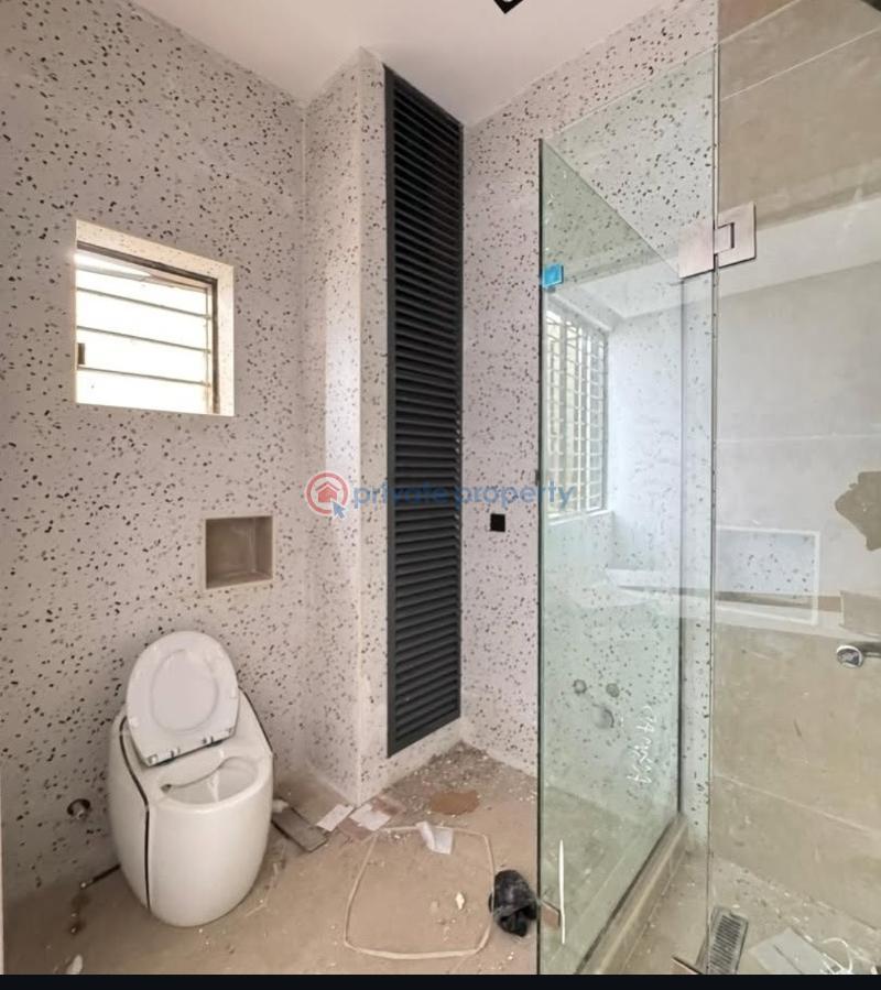 4 bedroom Terraced Duplex For Sale Surulere Lagos - 5