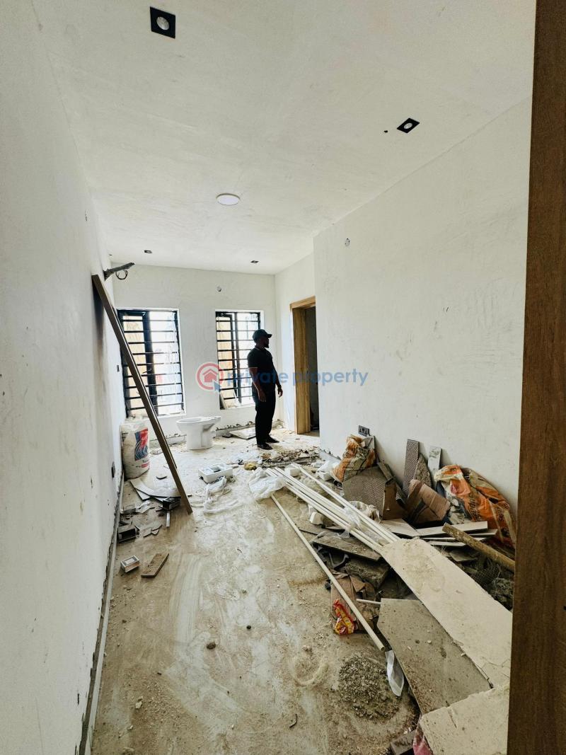 4 bedroom Terraced Duplex For Sale Ogudu GRA Lagos - 8