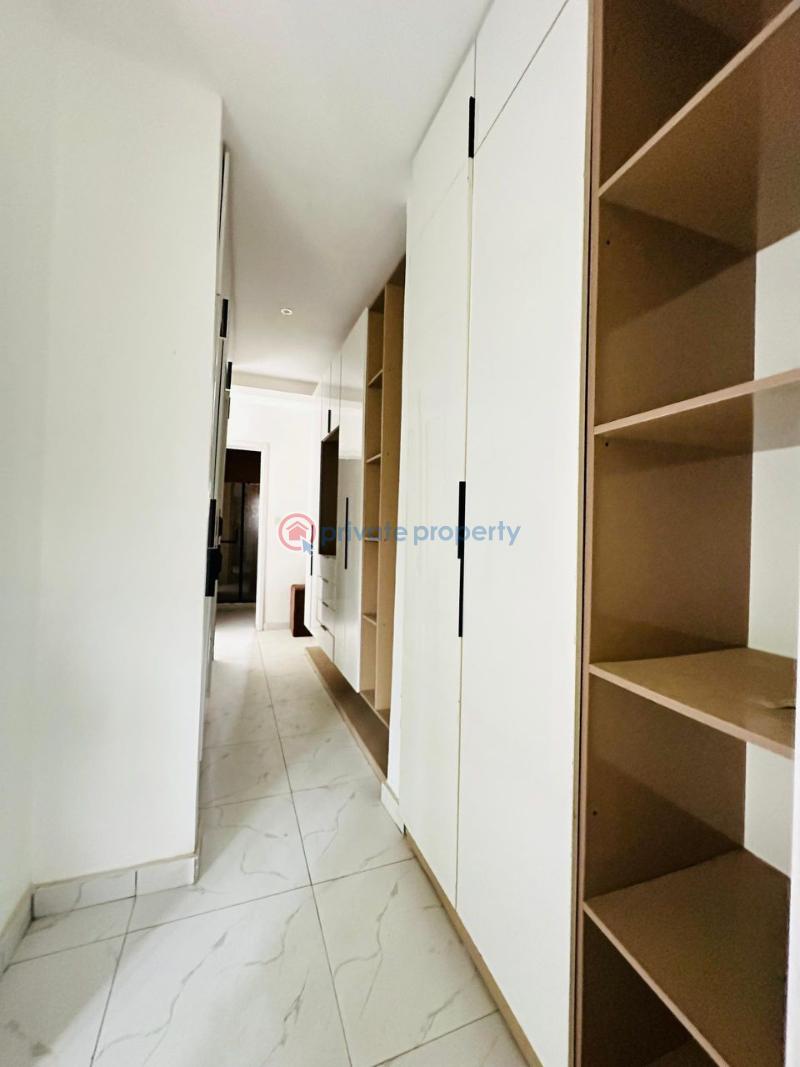 4 bedroom Terraced Duplex For Sale Obanikoro Shomolu Lagos - 13