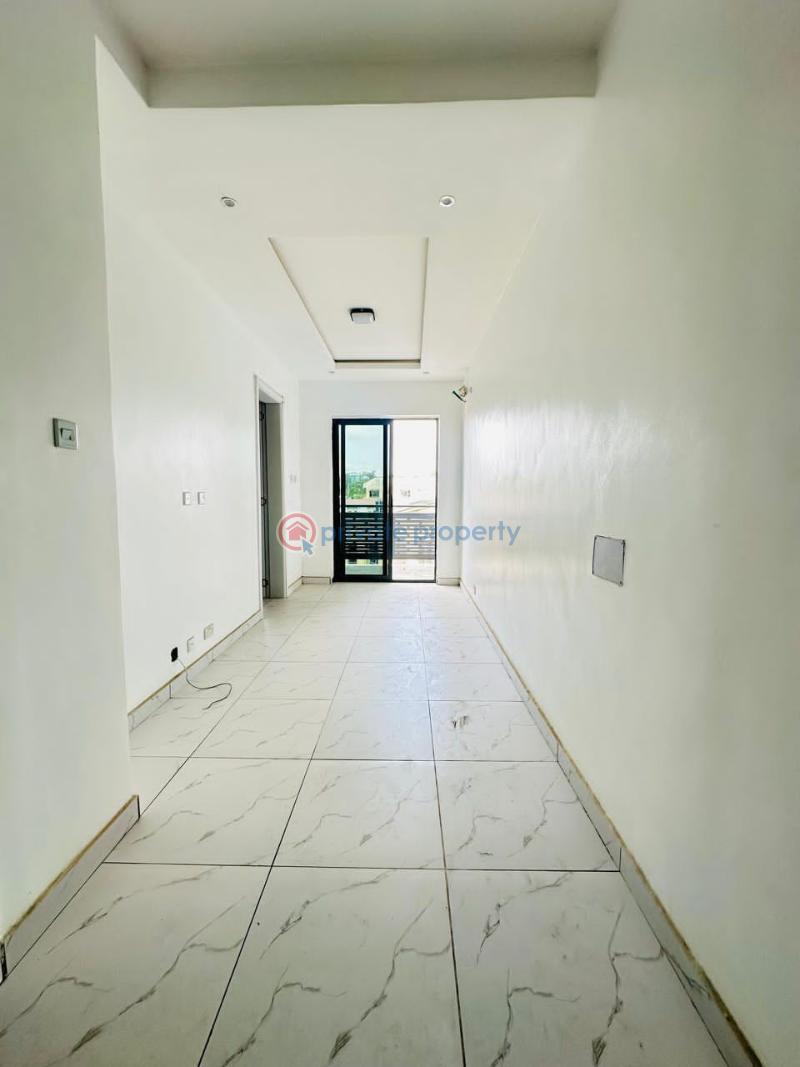 4 bedroom Terraced Duplex For Sale Obanikoro Shomolu Lagos - 2