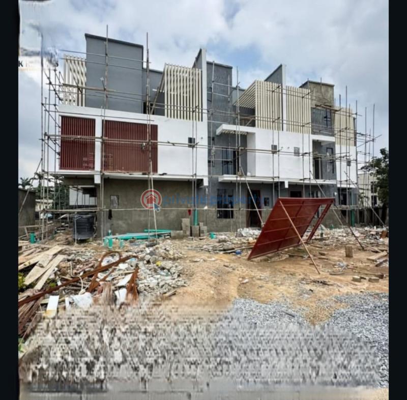 4 bedroom Terraced Duplex For Sale Surulere Lagos - 1