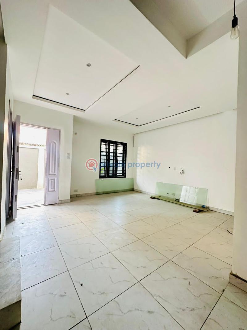 4 bedroom Terraced Duplex For Sale Obanikoro Shomolu Lagos - 6