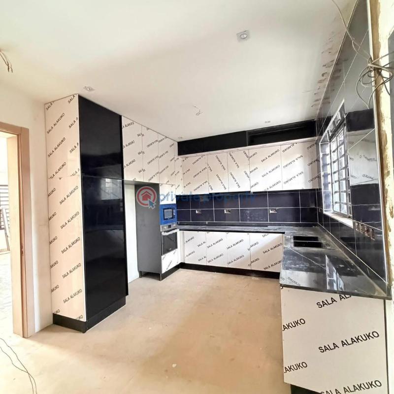 4 bedroom Detached Duplex For Sale Maryland Lagos - 12