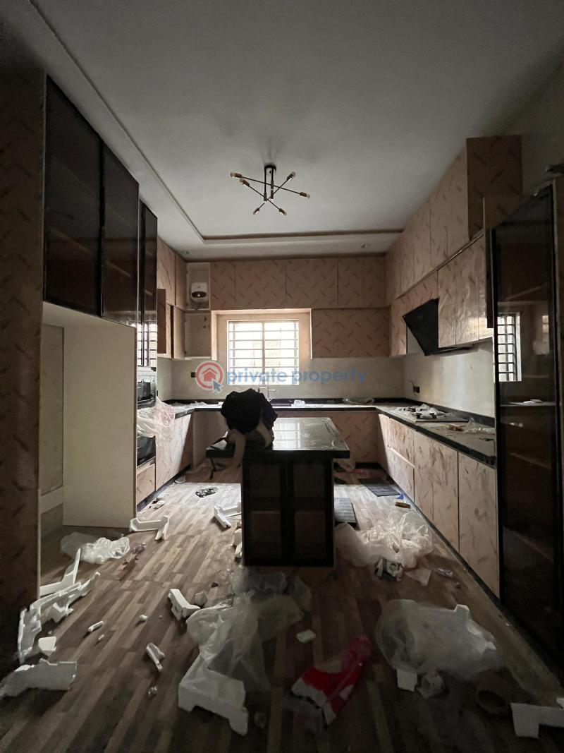 4 bedroom Detached Duplex For Sale Magodo GRA Phase 1 Ojodu Lagos - 1