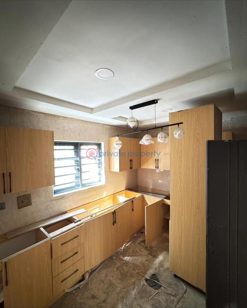 4 bedroom Detached Duplex For Sale Magodo Kosofe/Ikosi Lagos - 0