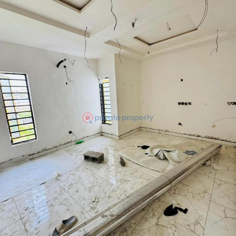 4 bedroom Semi detached Duplex For Sale Opebi Ikeja Lagos - 10