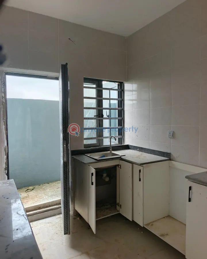 4 bedroom Semi detached Duplex For Sale Baruwa Ipaja Lagos - 6