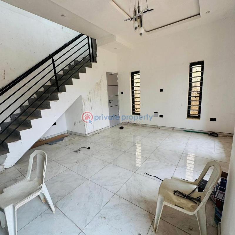 4 bedroom Semi detached Duplex For Sale Ogudu Gra Ogudu Lagos - 9
