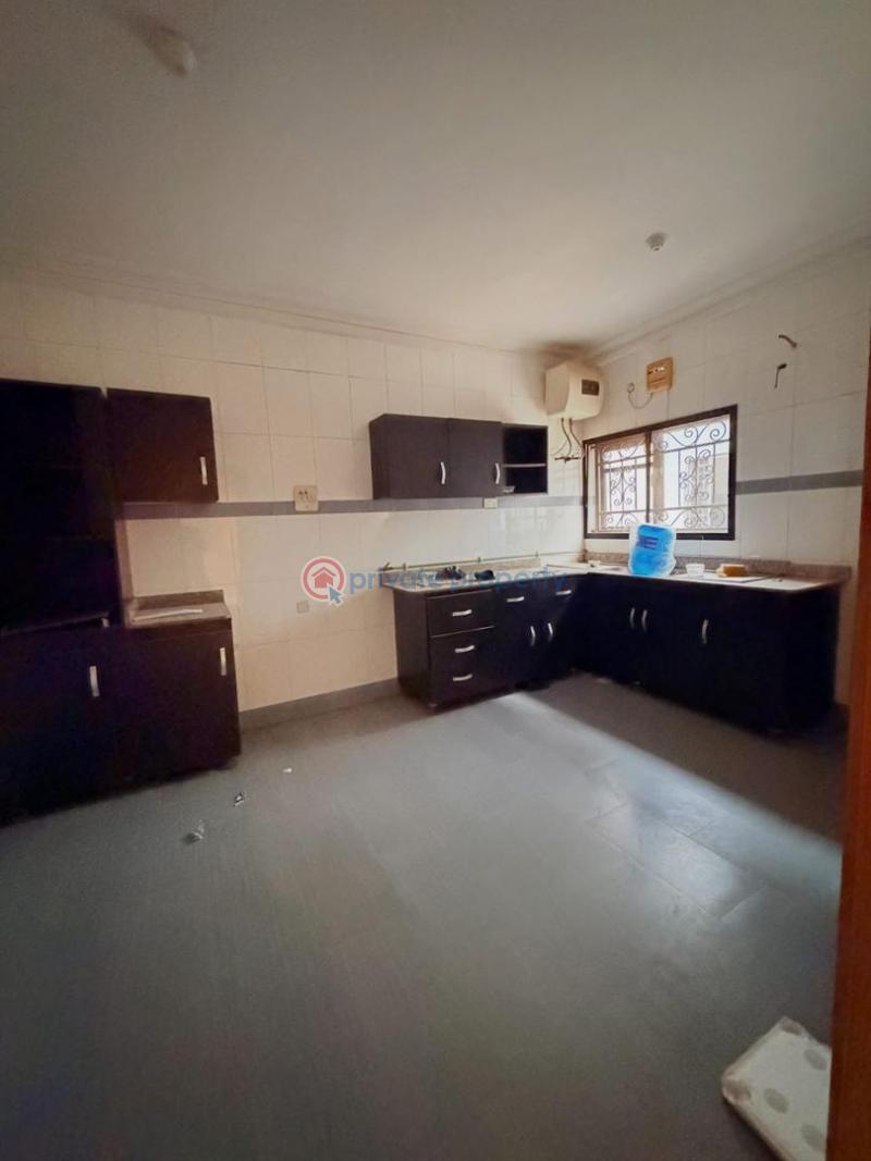 4 bedroom Detached Duplex For Sale Ikeja Gra Ikeja Lagos - 5