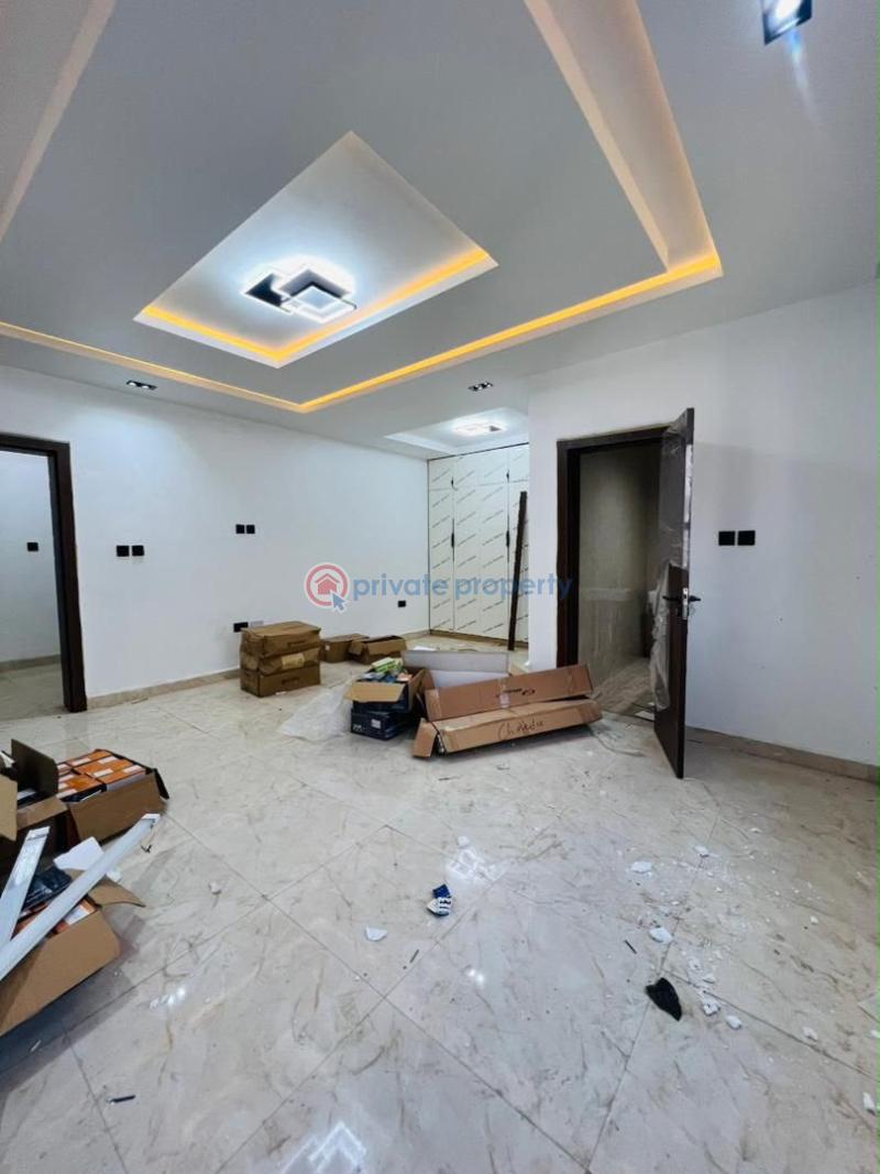 4 bedroom Terraced Duplex For Sale Surulere Lagos - 8