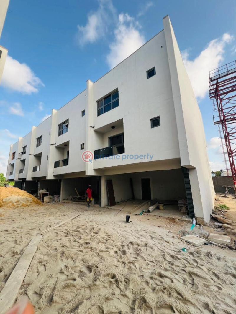 4 bedroom Terraced Duplex For Sale Surulere Lagos - 9