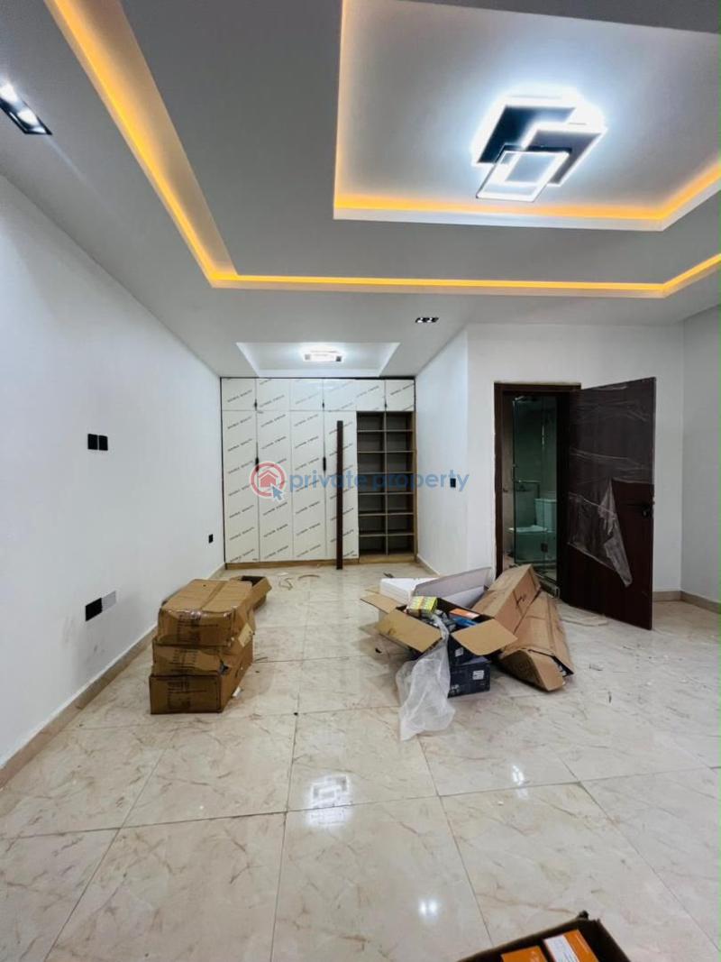 4 bedroom Terraced Duplex For Sale Surulere Lagos - 4