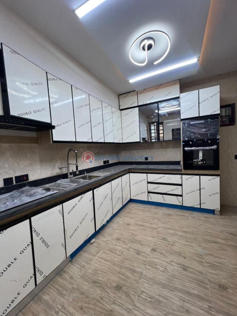 4 bedroom Terraced Duplex For Sale Surulere Lagos - 3