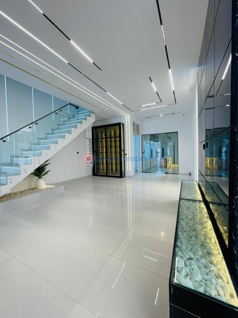 5 bedroom Detached Duplex For Sale Ologolo Lekki Lagos - 17