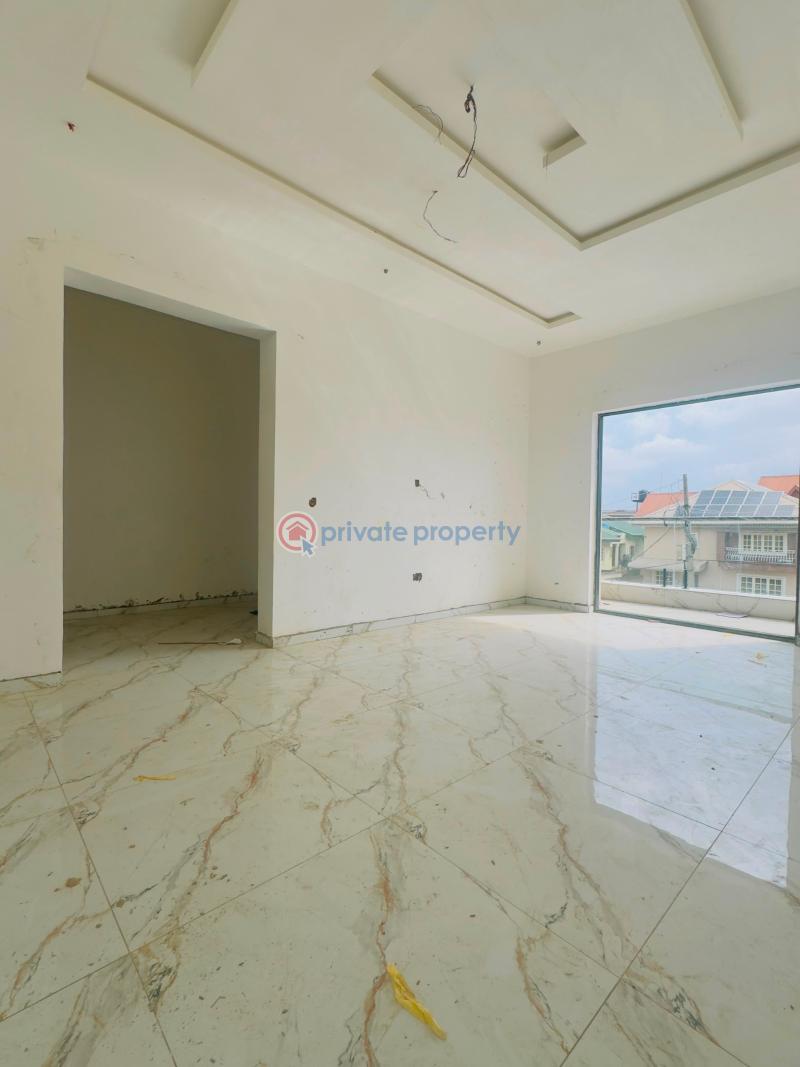 5 bedroom Detached Duplex For Sale Exquisitely Built 5 Bedroom Detached Duplex With Bq, Magodo Gra Phase 2 Magodo GRA Phase 2 Kosofe/Ikosi Lagos - 5