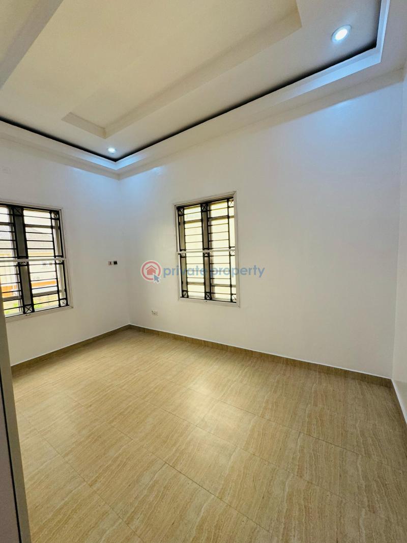 5 bedroom Detached Duplex For Sale Ogudu GRA Lagos - 0