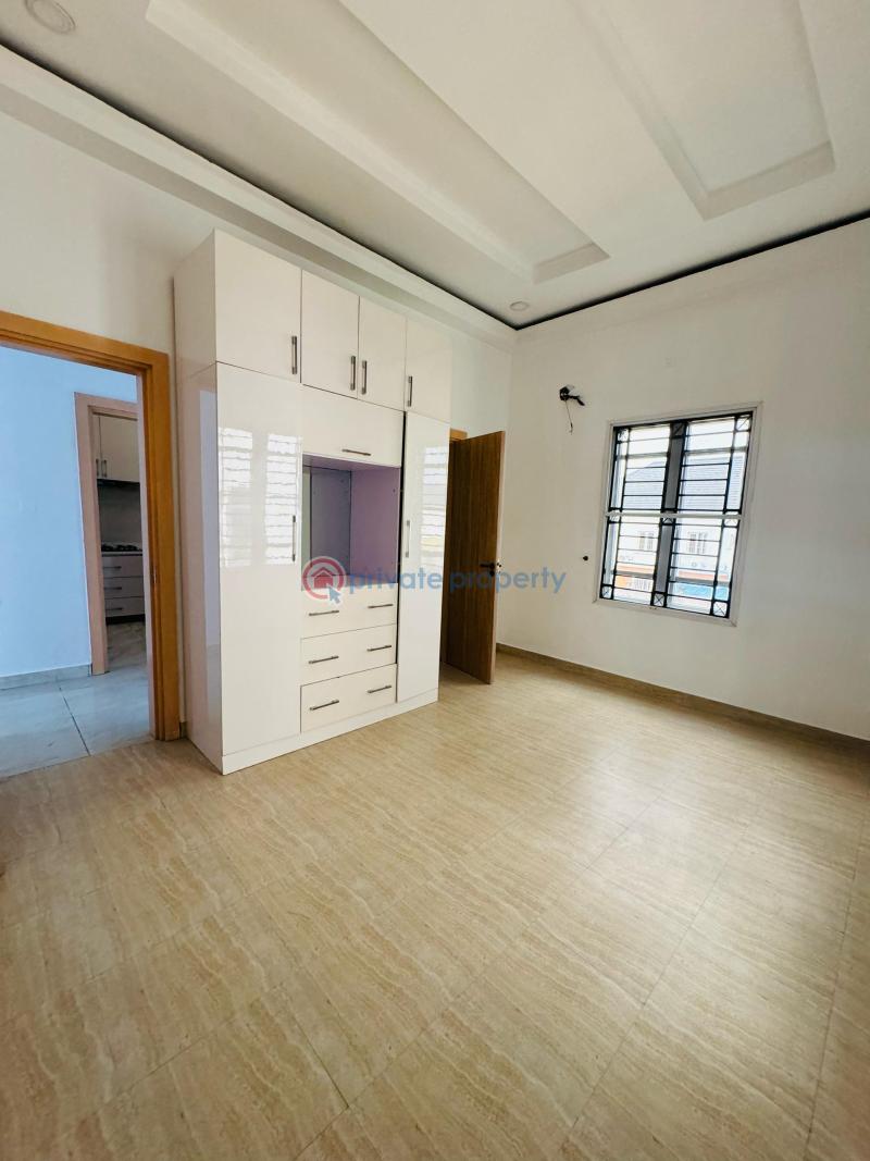 5 bedroom Detached Duplex For Sale Ogudu GRA Lagos - 4