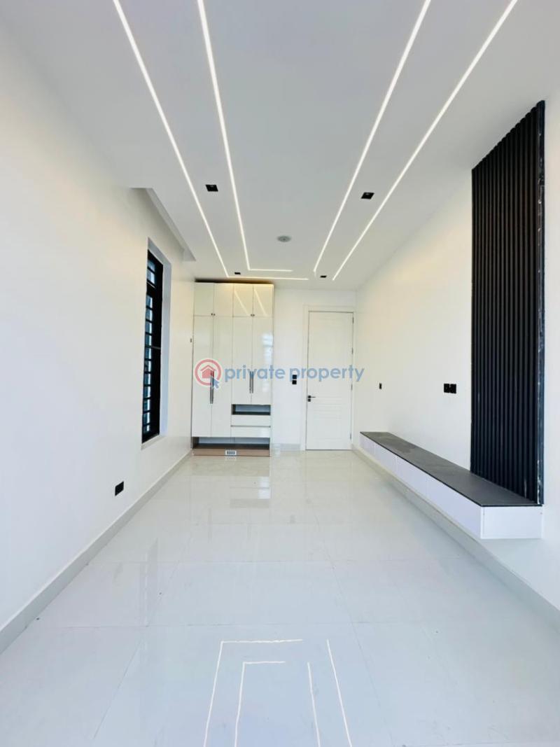 5 bedroom Detached Duplex For Sale Lekki Phase 1 Lagos - 11