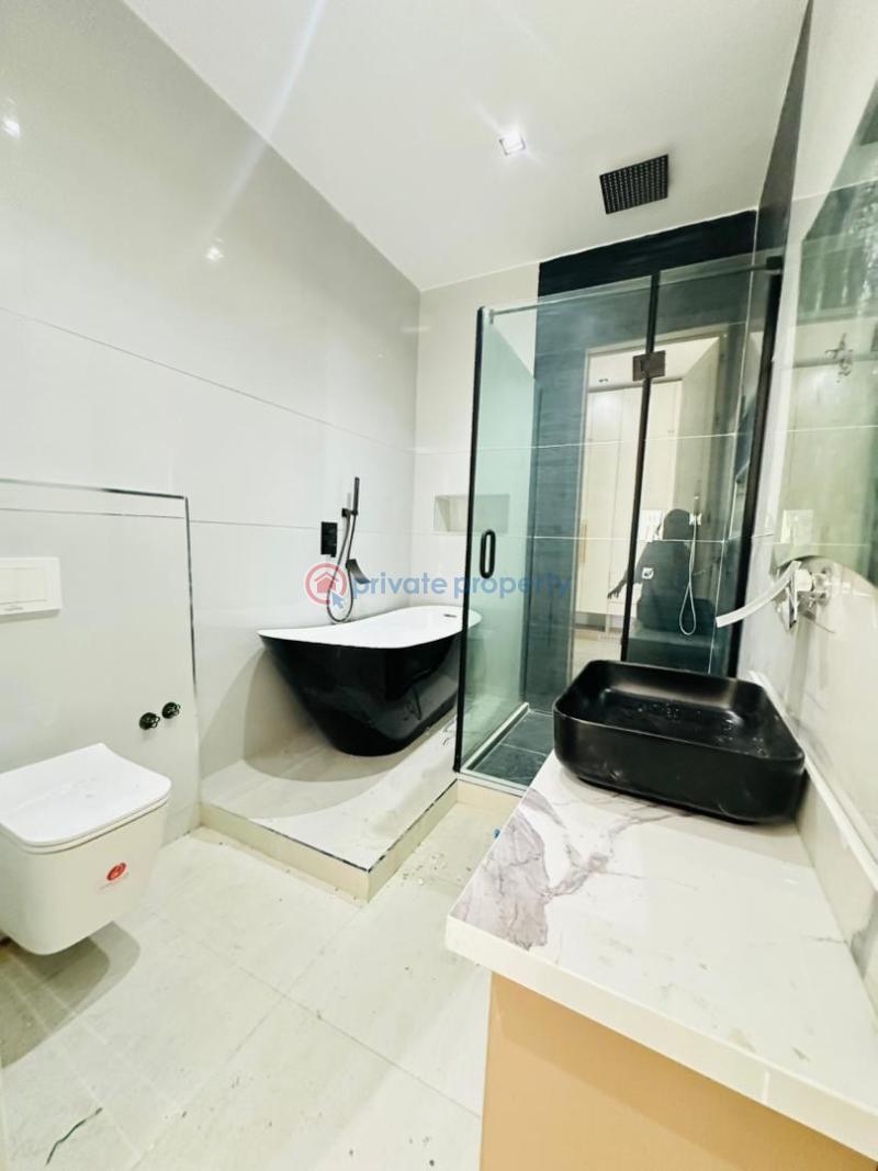 5 bedroom Detached Duplex For Sale Lekki Phase 1 Lagos - 14