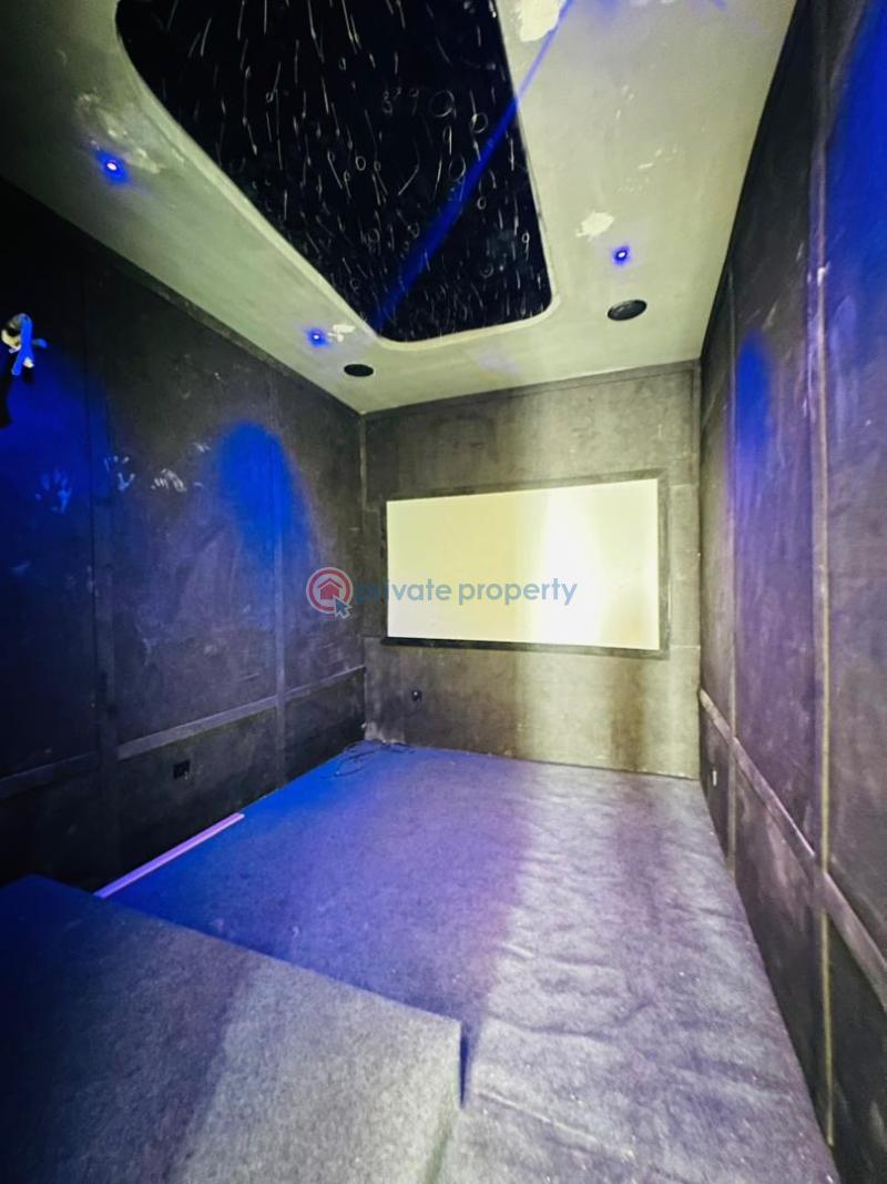 5 bedroom Detached Duplex For Sale Lekki Phase 1 Lagos - 20