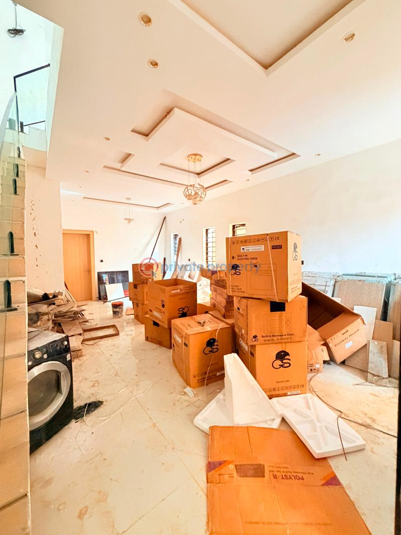 5 bedroom Detached Duplex For Sale Opebi Ikeja Lagos - 5